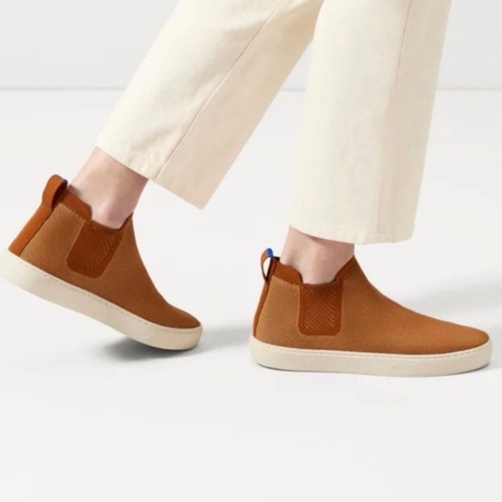 Rothy’s The Chelsea Boot Fawn Brown Knit Washable Slip On Sneaker Boot Size 9
